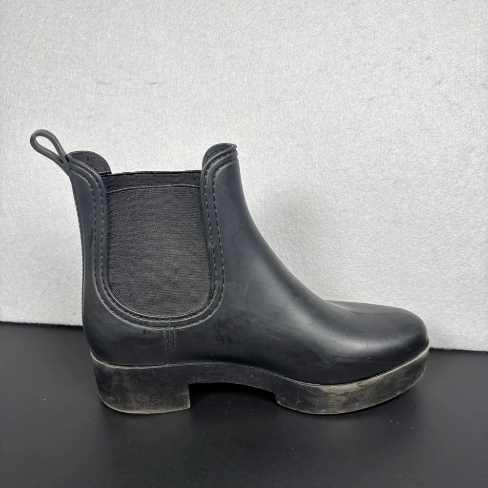 Jeffrey Campbell Cloudy Chelsea Rain Boots Size 6.5 Black Slip On Lugged Sole